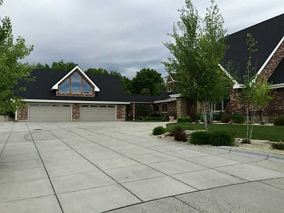 5th image of 2621 Westfield Dr