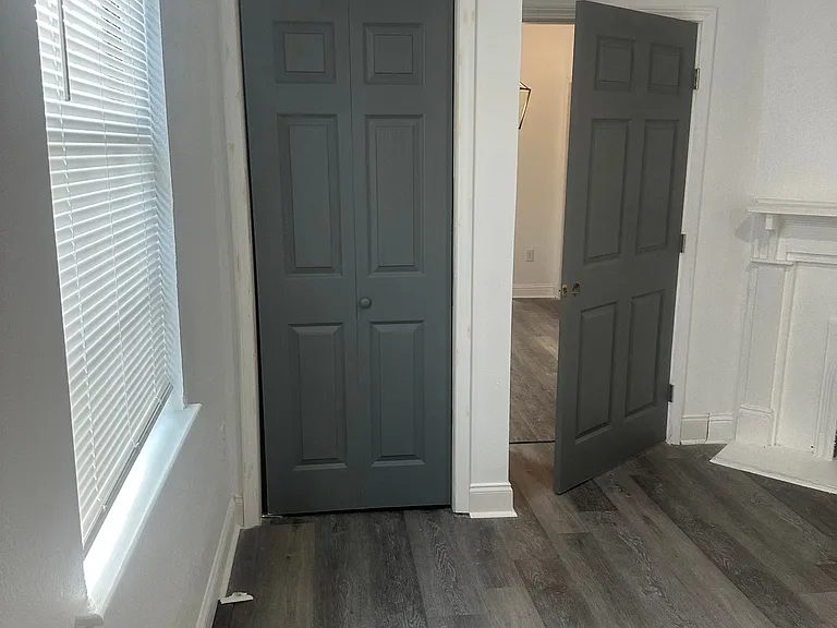 1842 Pauline St #1842 — Photo 4