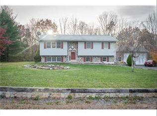 127 Vixen Dr, Kresgeville, PA 18333