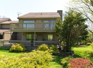 12 E Meadow Rd, Southbury, CT 06488