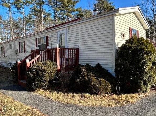 10 Ashleigh Lane, Standish, ME 04084