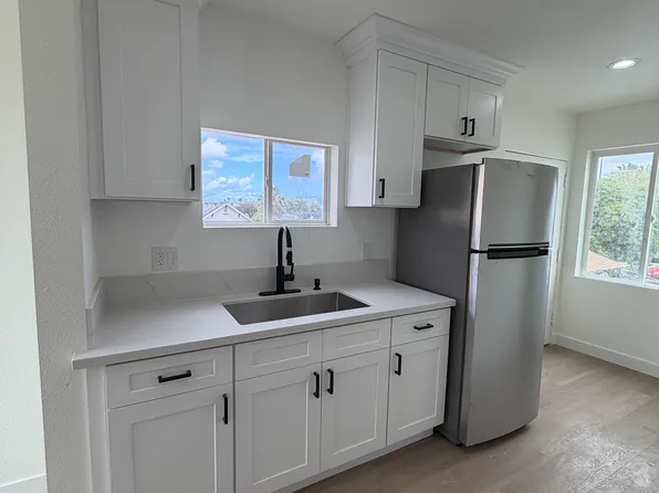 3689 44th St #1, San Diego, CA 92105