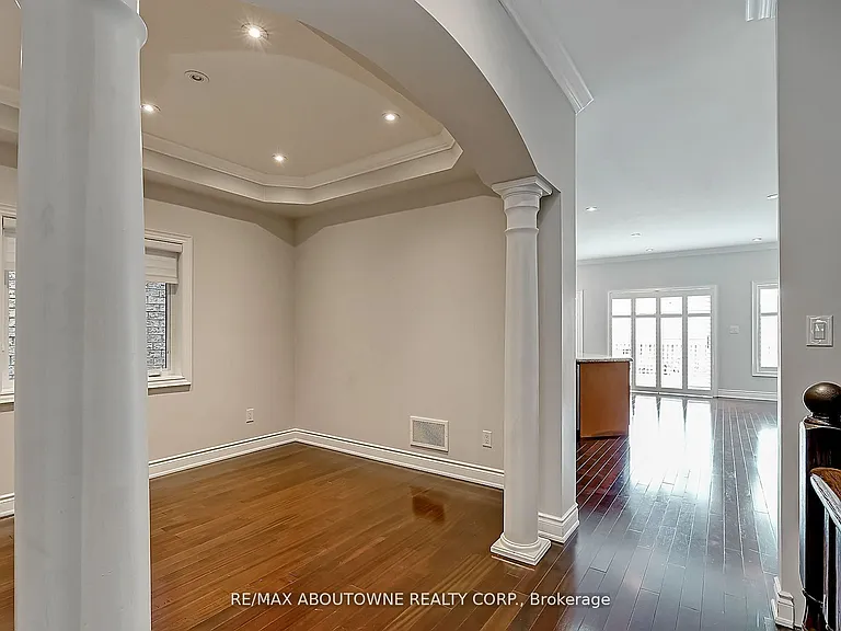 2415 Presquile Dr — Photo 5