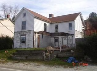 569 Main St, North Huntingdon, PA 15642