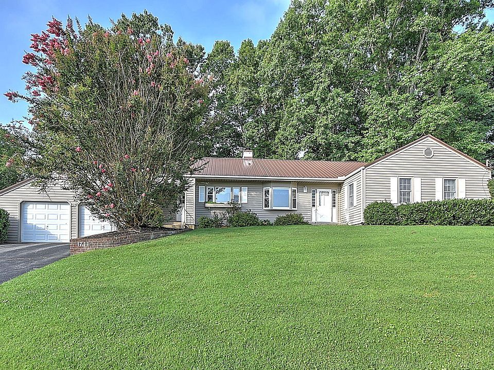 1st image of 1711 Brentwood Dr