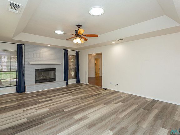 5th image of 3114 Barcelona Dr