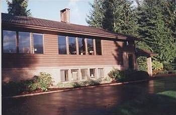 1st image of 6850 SE Skycrest Ln