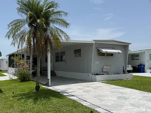 2nd image of 20595 Tahitian Blvd