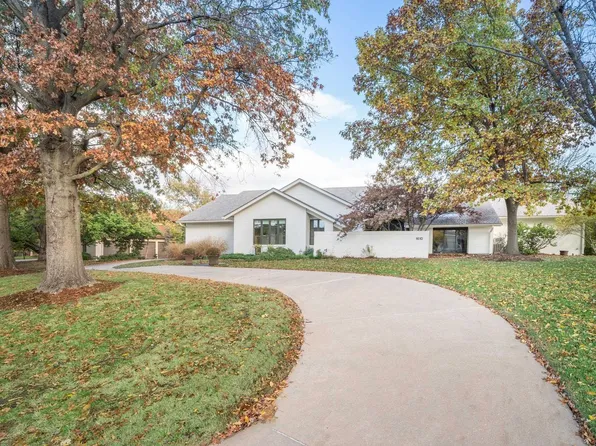 1610 N Foliage Dr, Wichita, KS 67206