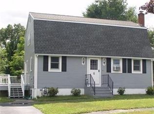 6 Democracy Dr, Amesbury, MA 01913