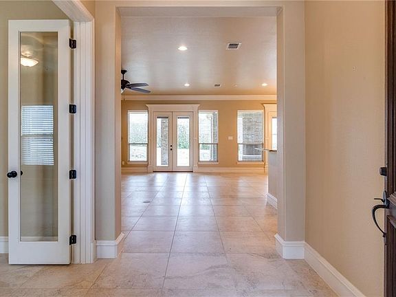 3rd image of 4025 Snow Creek Dr