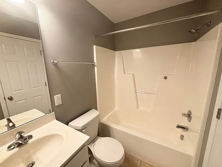 820 Forest Park Rd — Photo 15