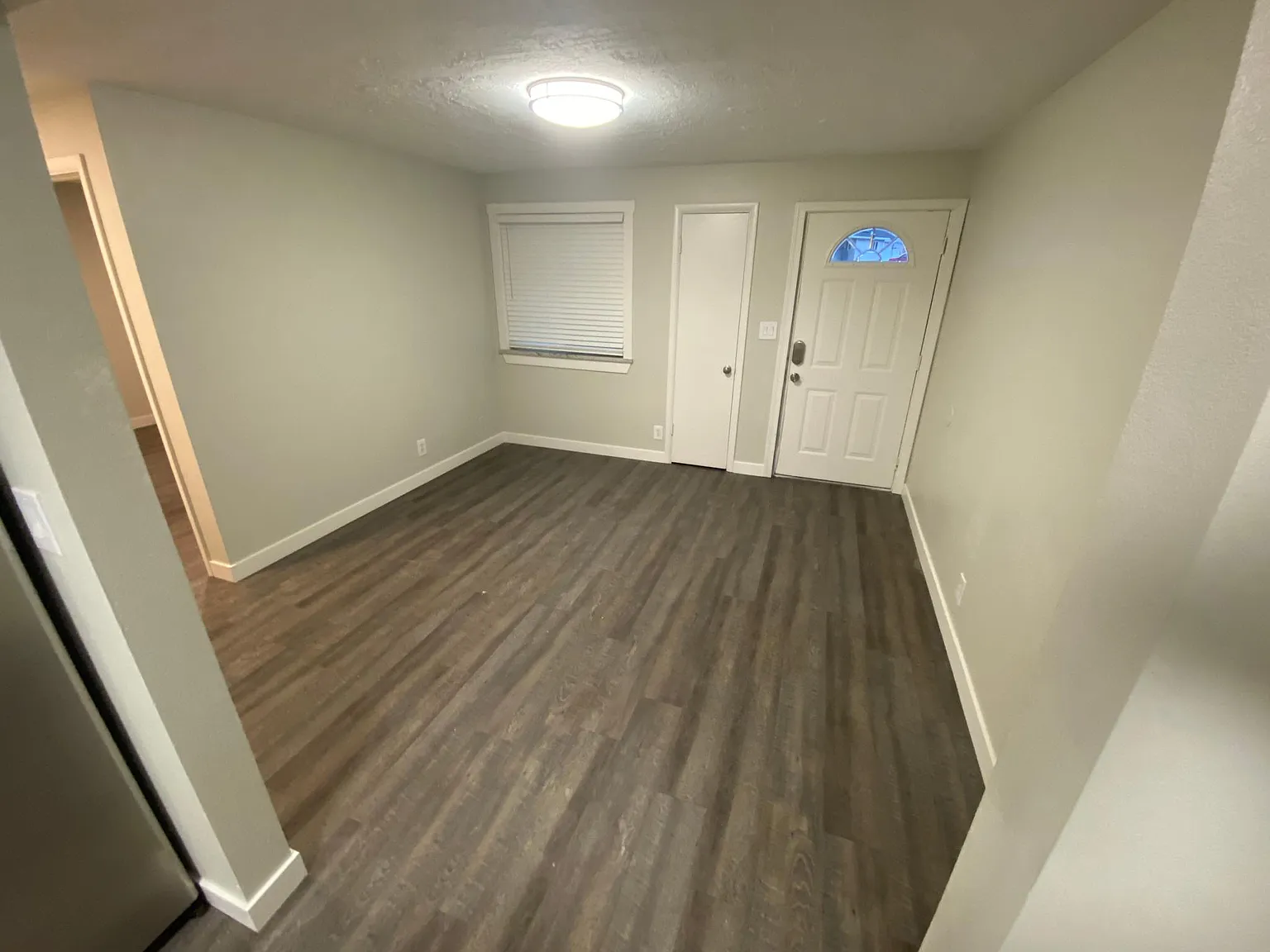 2 bed, 900 sqft, $1,175 — Photo 3