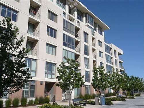 1st image of 255 Berry St APT 313