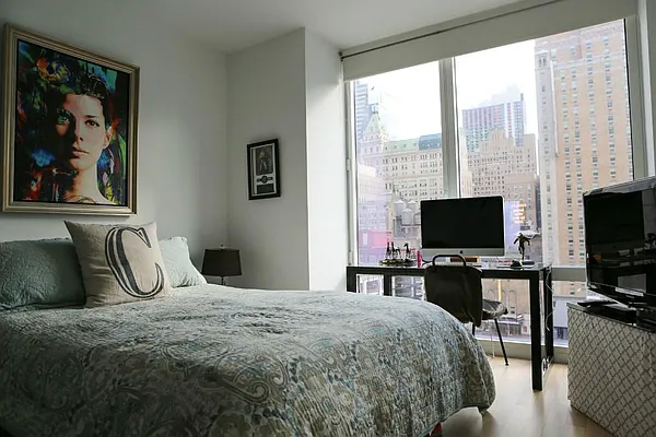 Sold by Level Group | media 7