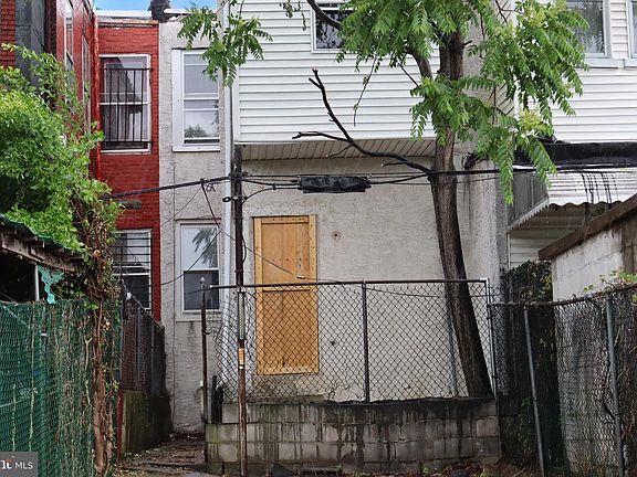 4th image of 3021 N 4th St