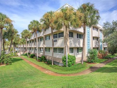 100 Bluff View Dr APT 206B, Belleair Bluffs, FL, 33770
