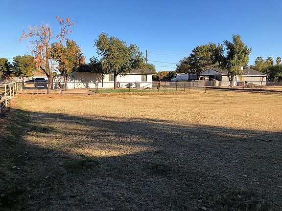4th image of 25622 S Mandarin Dr