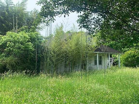 3rd image of 1343 County Road 2