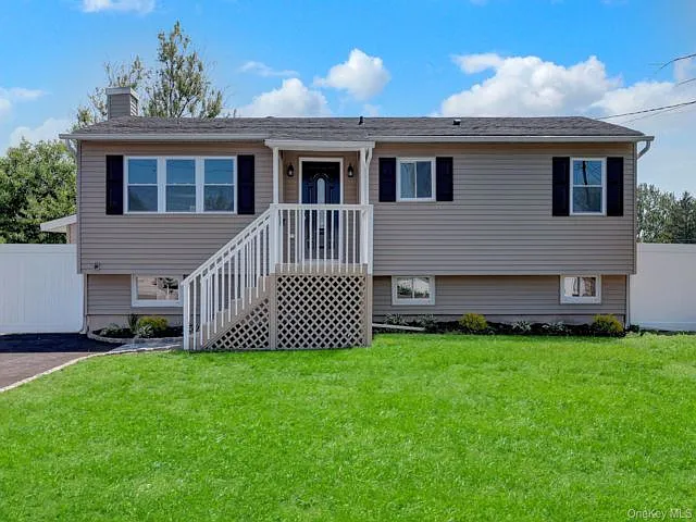 3107 Gull Ave — Photo 1