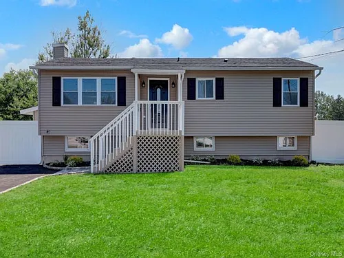 3107 Gull Ave Photo 1