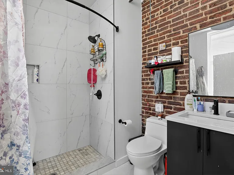 59 N 2nd St #16 — Photo 11