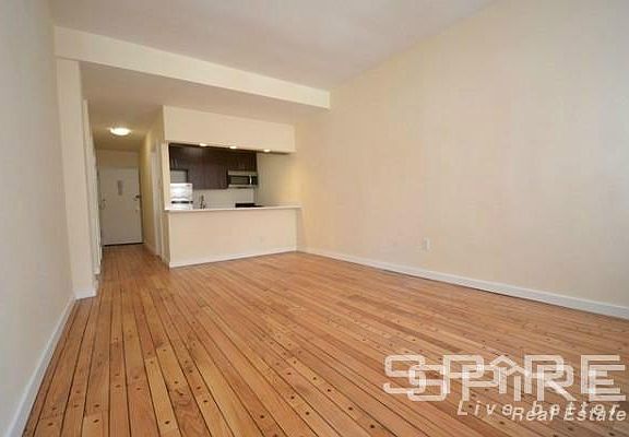 2nd image of 317 W 35th St APT 5FE