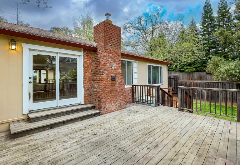 4510 Chicago Ave — Photo 5