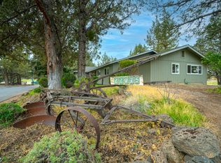 22075 Bear Creek Rd, Bend, OR 97701