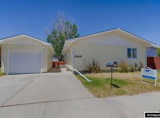 3542 Meadowlark Dr, Casper, WY 82604
