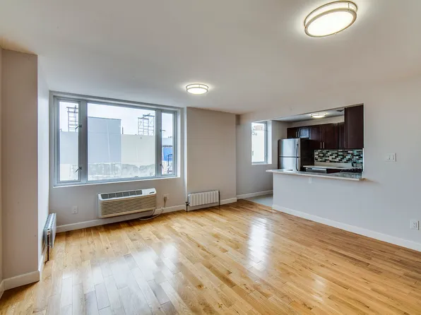 26-25 28th Street image 1 of 6