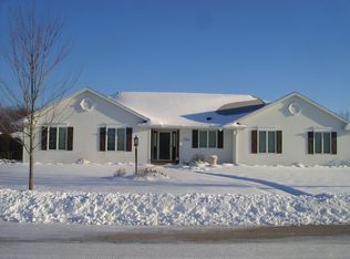 2503 Wandering Springs St, Green Bay, WI 54311