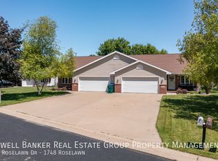 1748 W Roselawn Dr #1748, Appleton, WI 54914