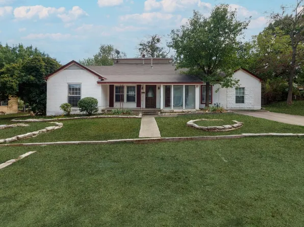 910 Ashwood Dr, Garland, TX 75041