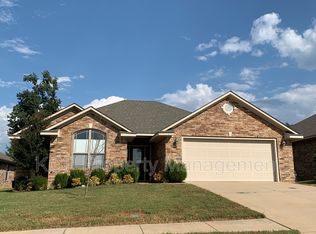 6105 Red Cedar Cir, Fort Smith, AR 72916
