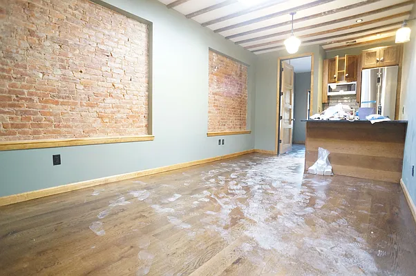 Rented by Brooklyn Group | media 133