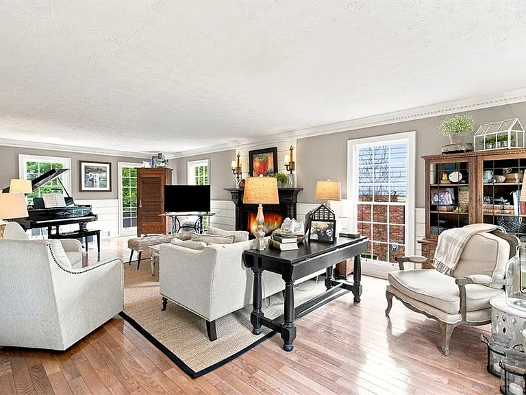 4964 Buckline Xing — Photo 6