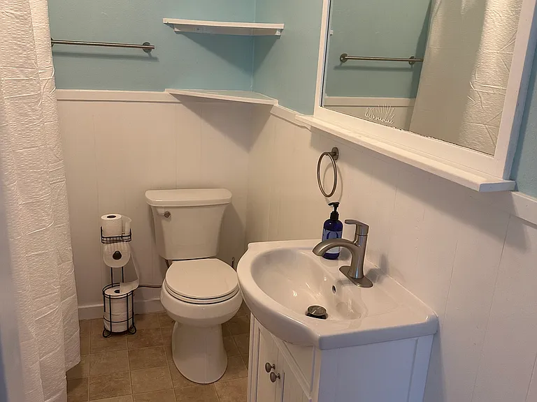 40 Manor Rd — Photo 9