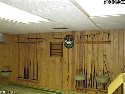 4th image of 22764 Hilliard Blvd