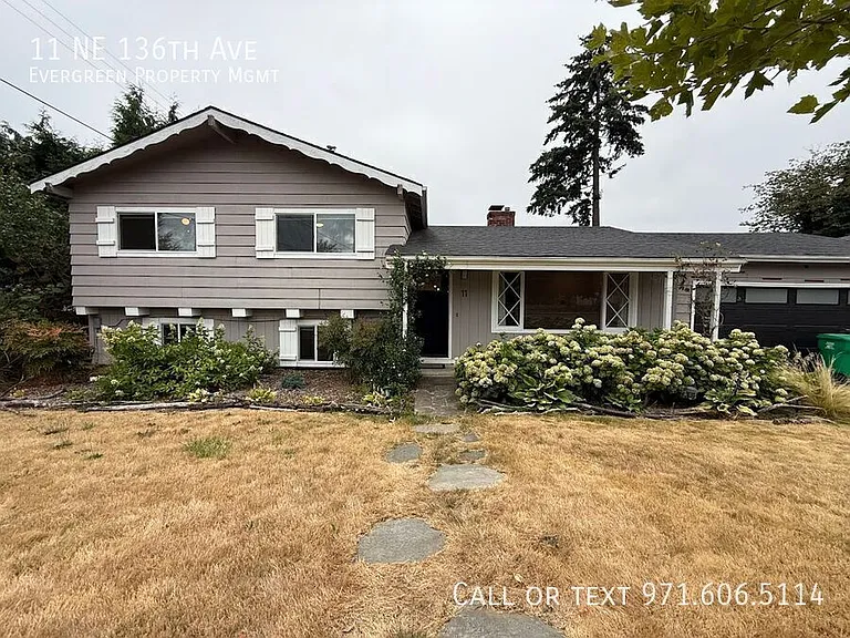 11 NE 136th Ave — Photo 1