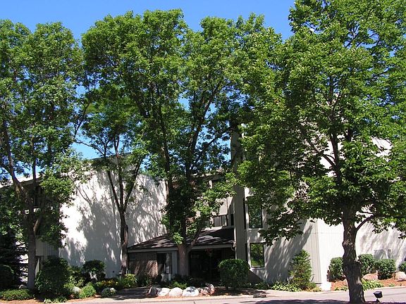 Pennbrooke Apartments