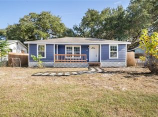 943 S Whitney St, Aransas Pass, TX 78336