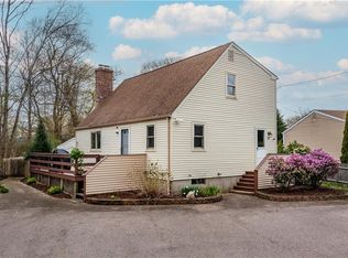 23 Wilson St, South Kingstown, RI 02879