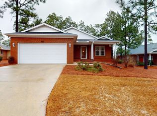 205 Mockingbird Ct, Pinehurst, NC 28374