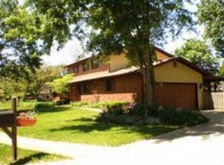 1147 Hempstead Ct, Westerville, OH 43081