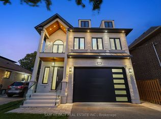 303 Delta St, Toronto, ON M8W4G1
