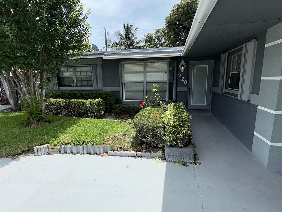 1st image of 220 NW 20th Street