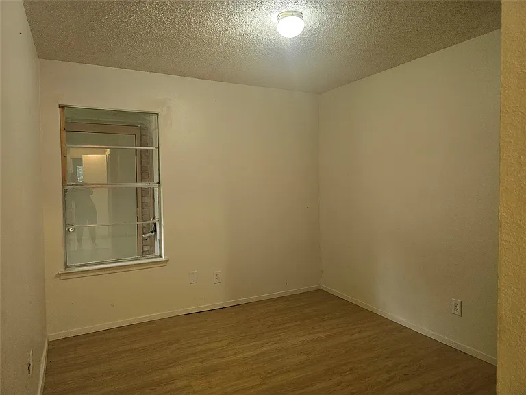 420 Vista West Ct #B — Photo 5