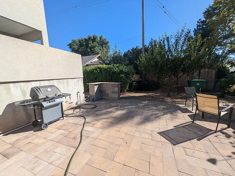 3636 S 1300 E — Photo 17