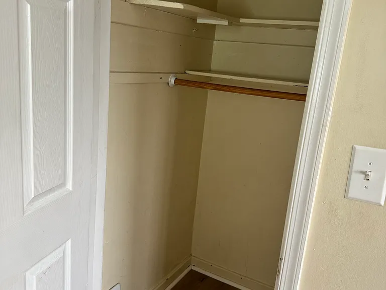 200 S Veitch St #1 — Photo 10